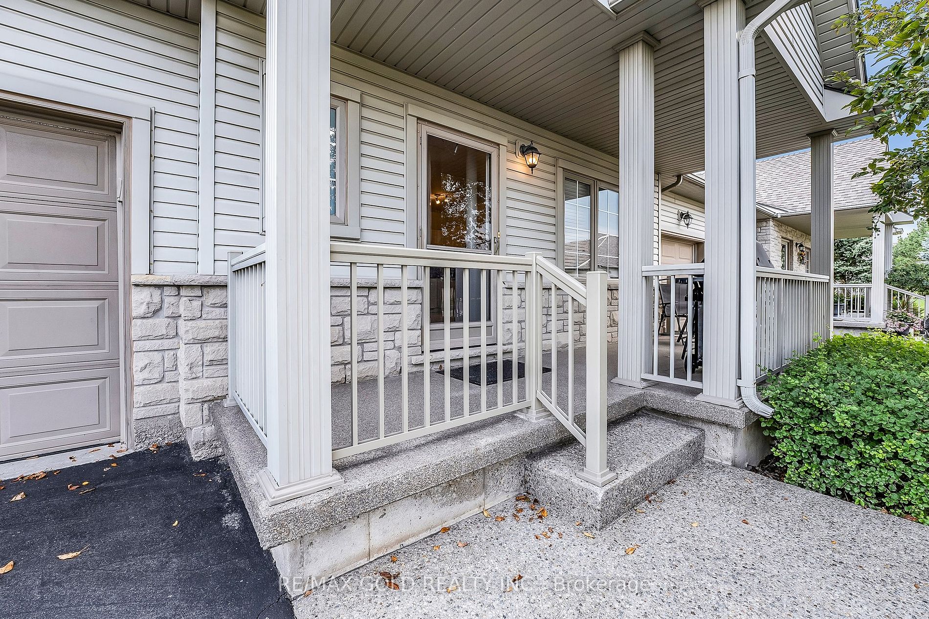 98 Southbrook Dr, #5