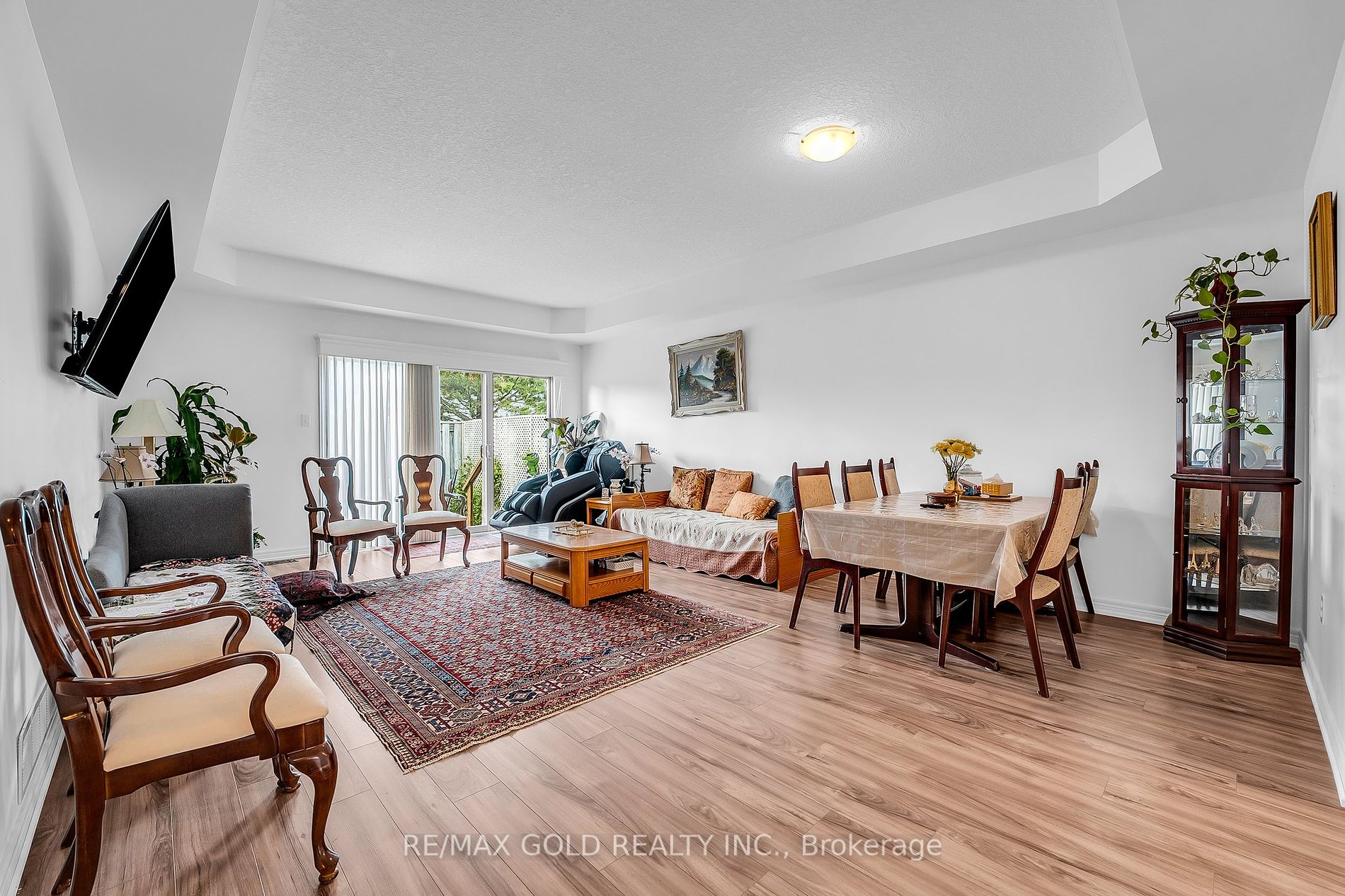 98 Southbrook Dr, #5