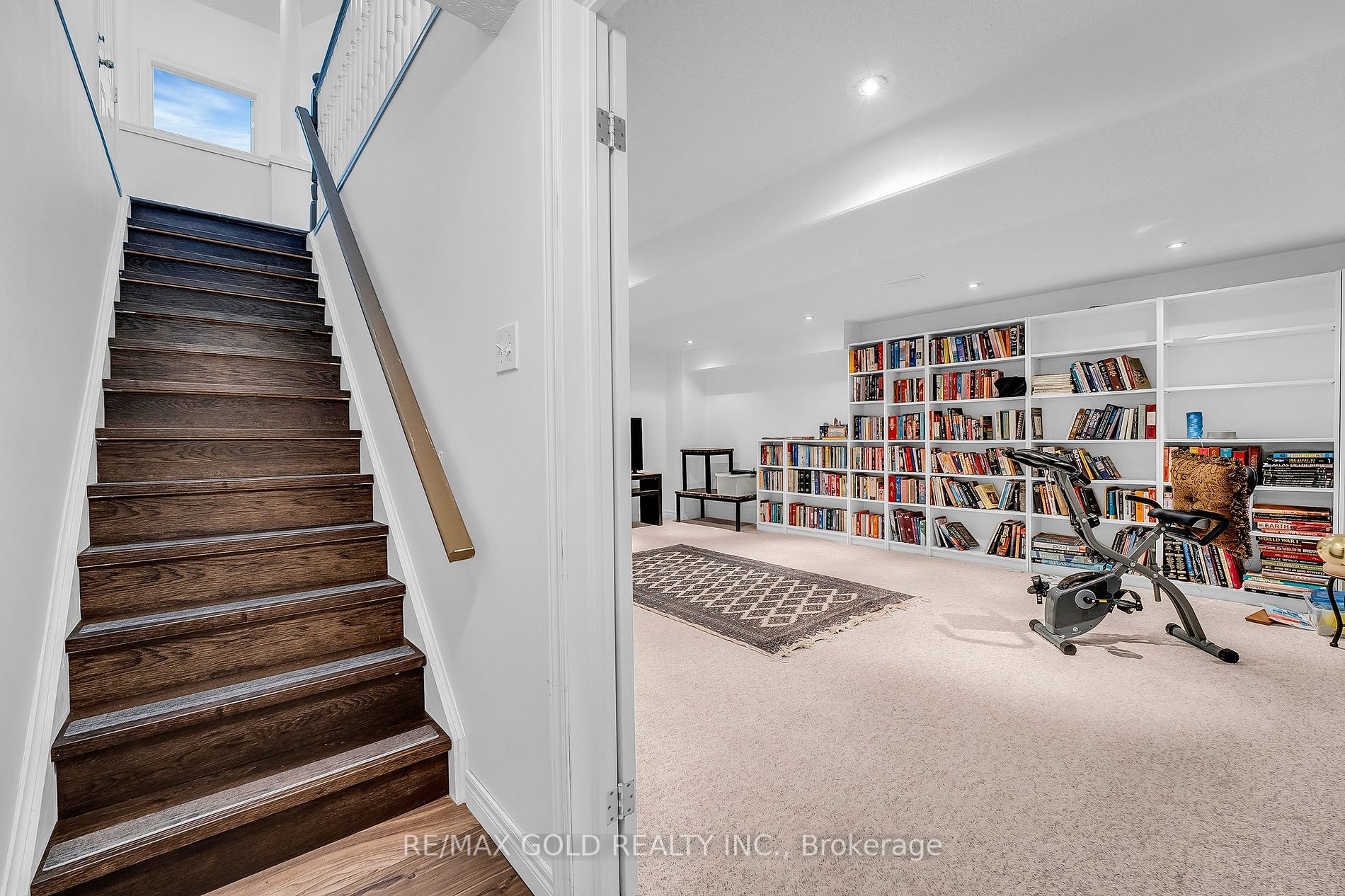 98 Southbrook Dr, #5