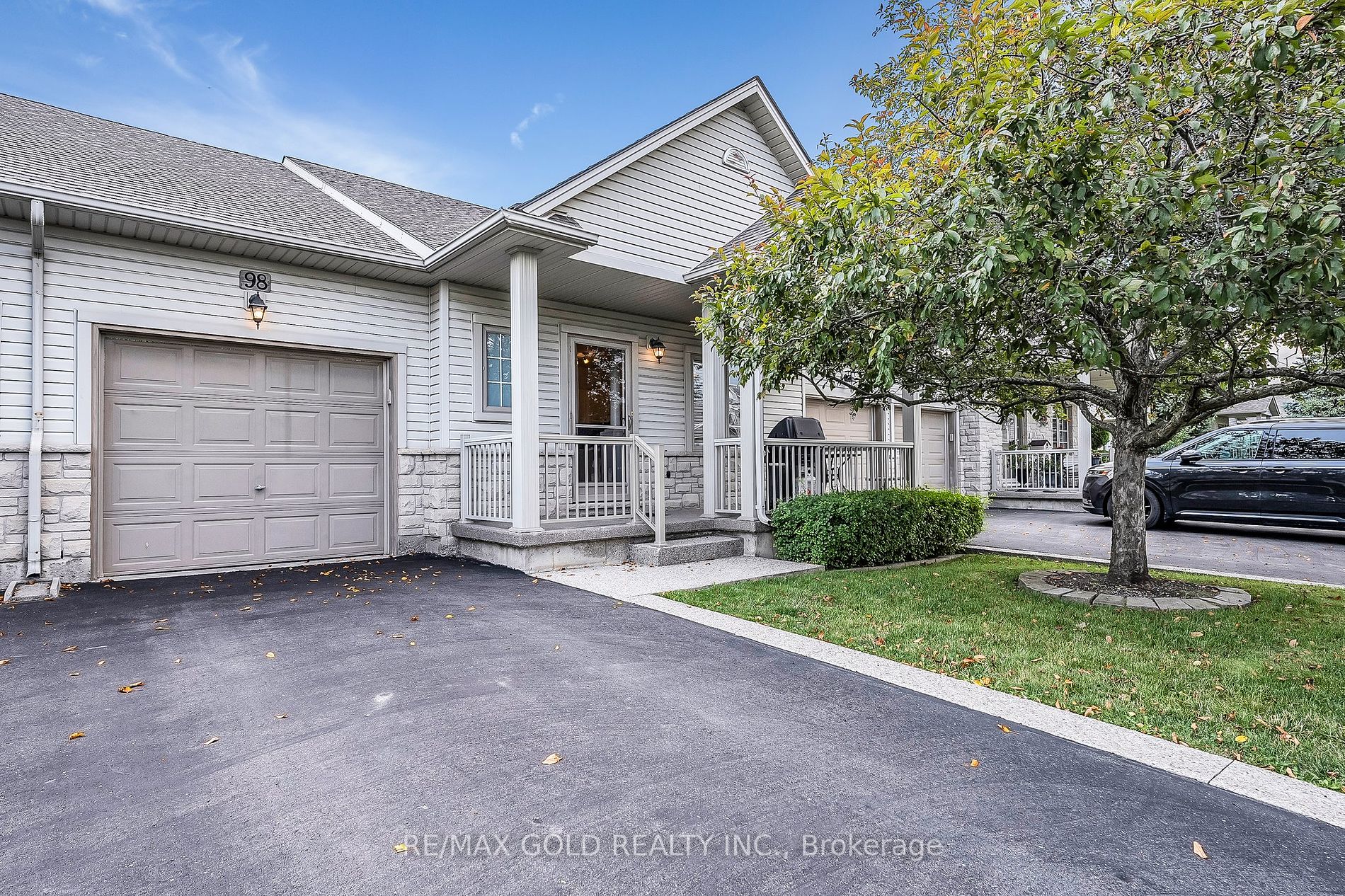 98 Southbrook Dr, #5