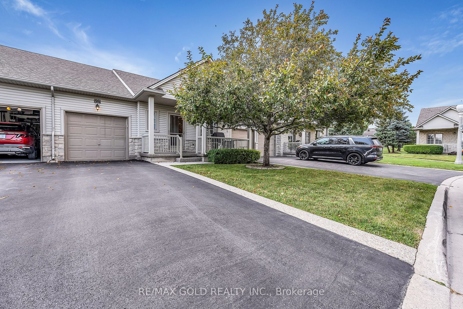 98 Southbrook Dr, #5
