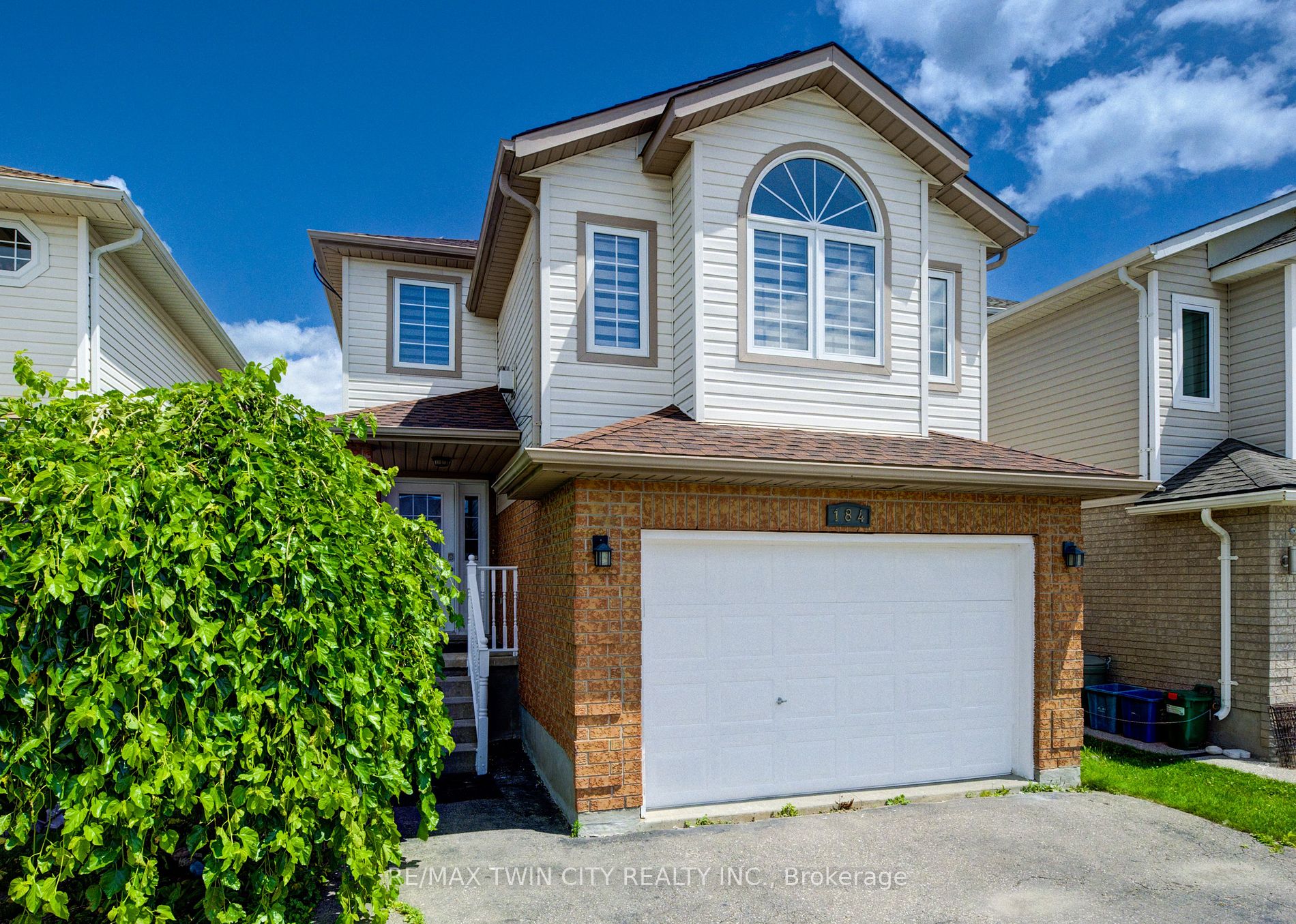 184 Copper Leaf Street
