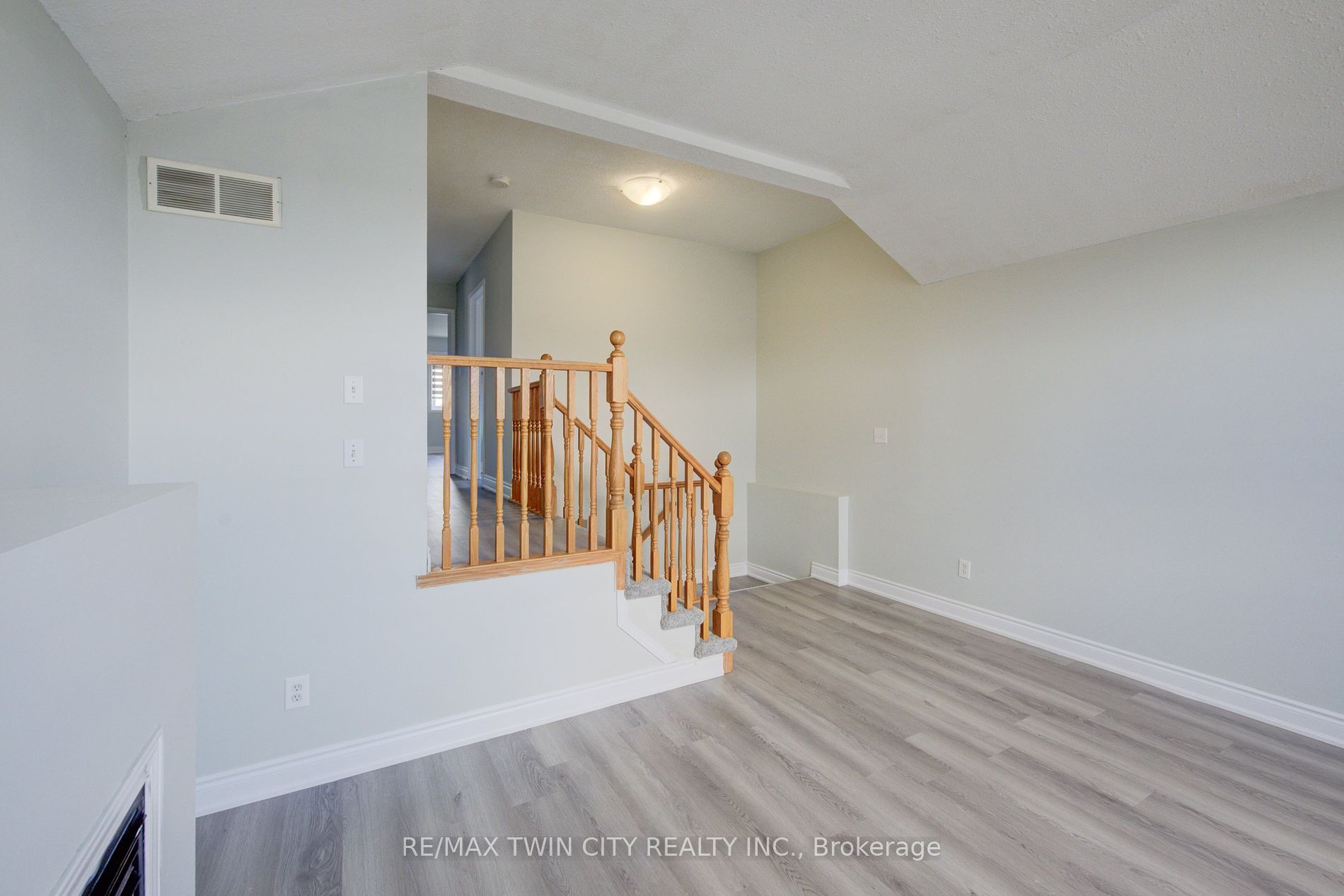 184 Copper Leaf Street