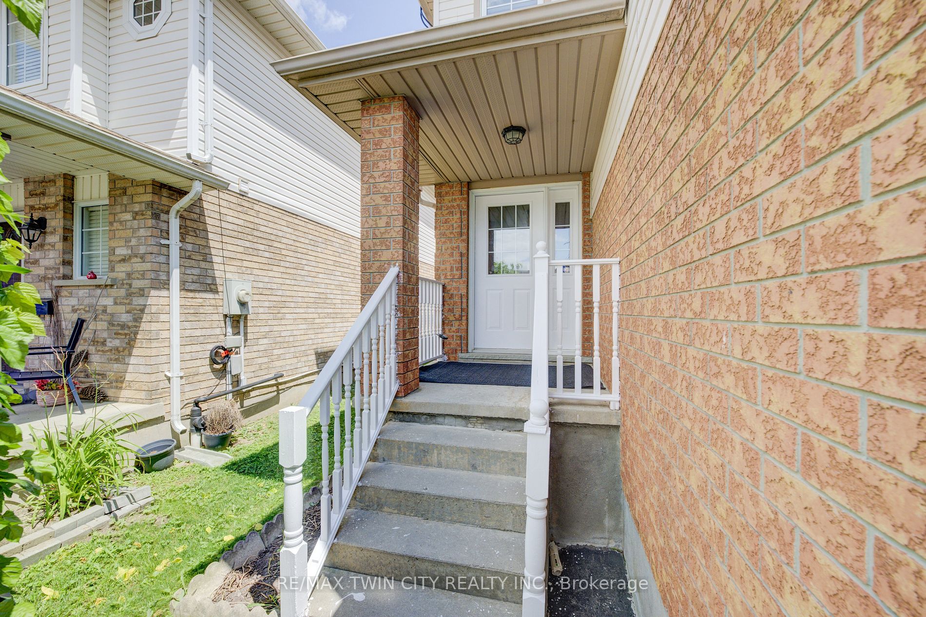184 Copper Leaf Street