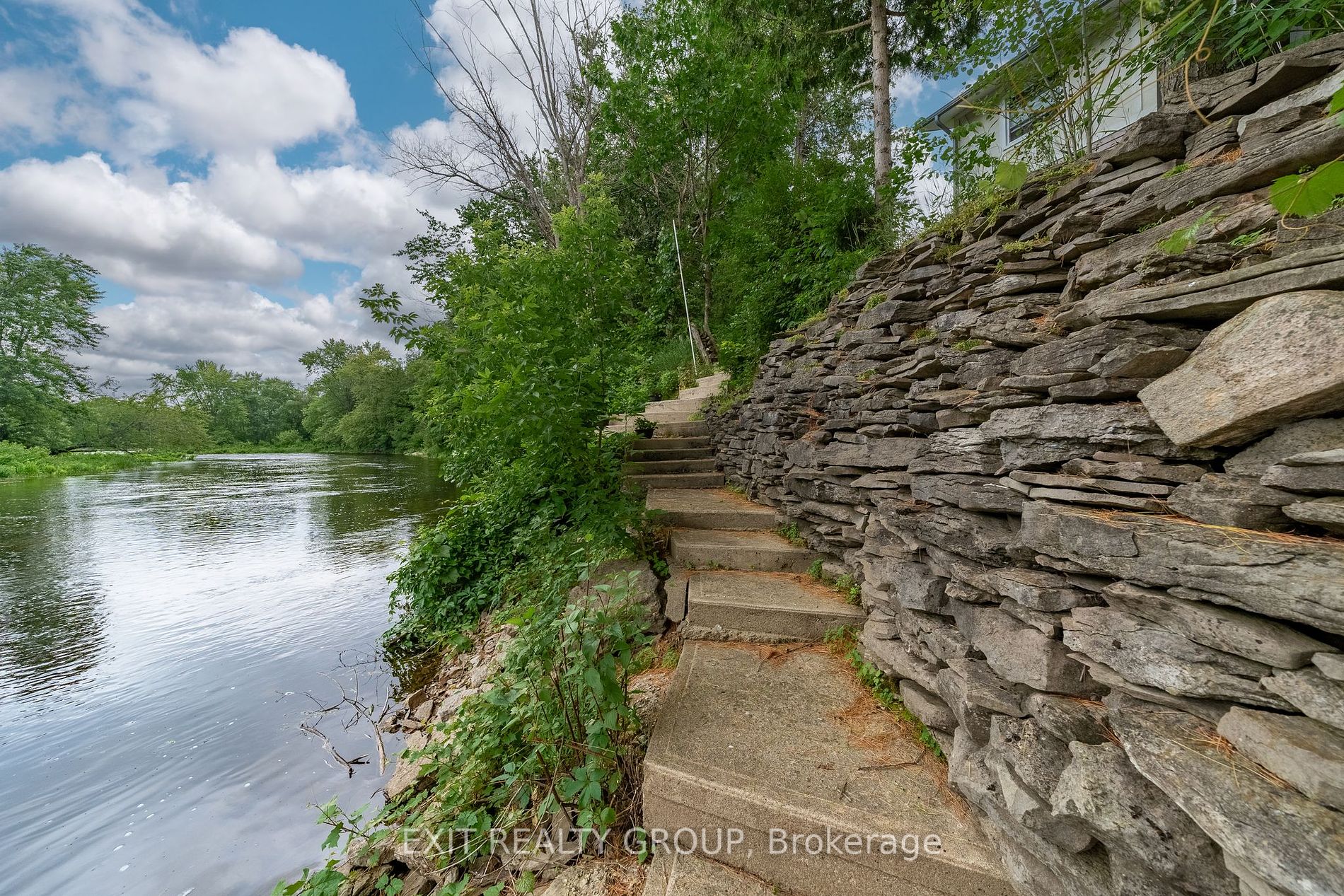 587 Scuttlehole Road