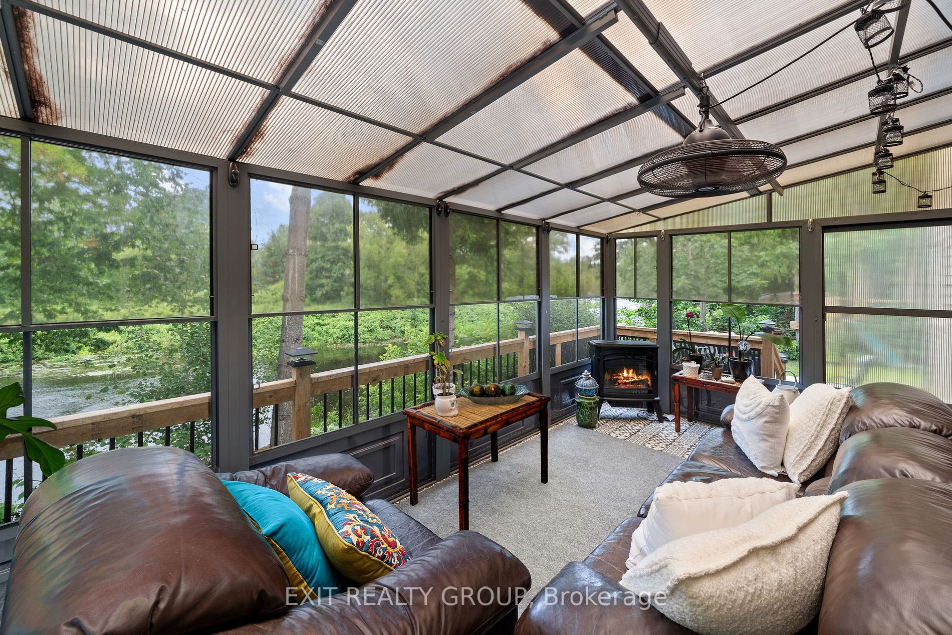 587 Scuttlehole Road