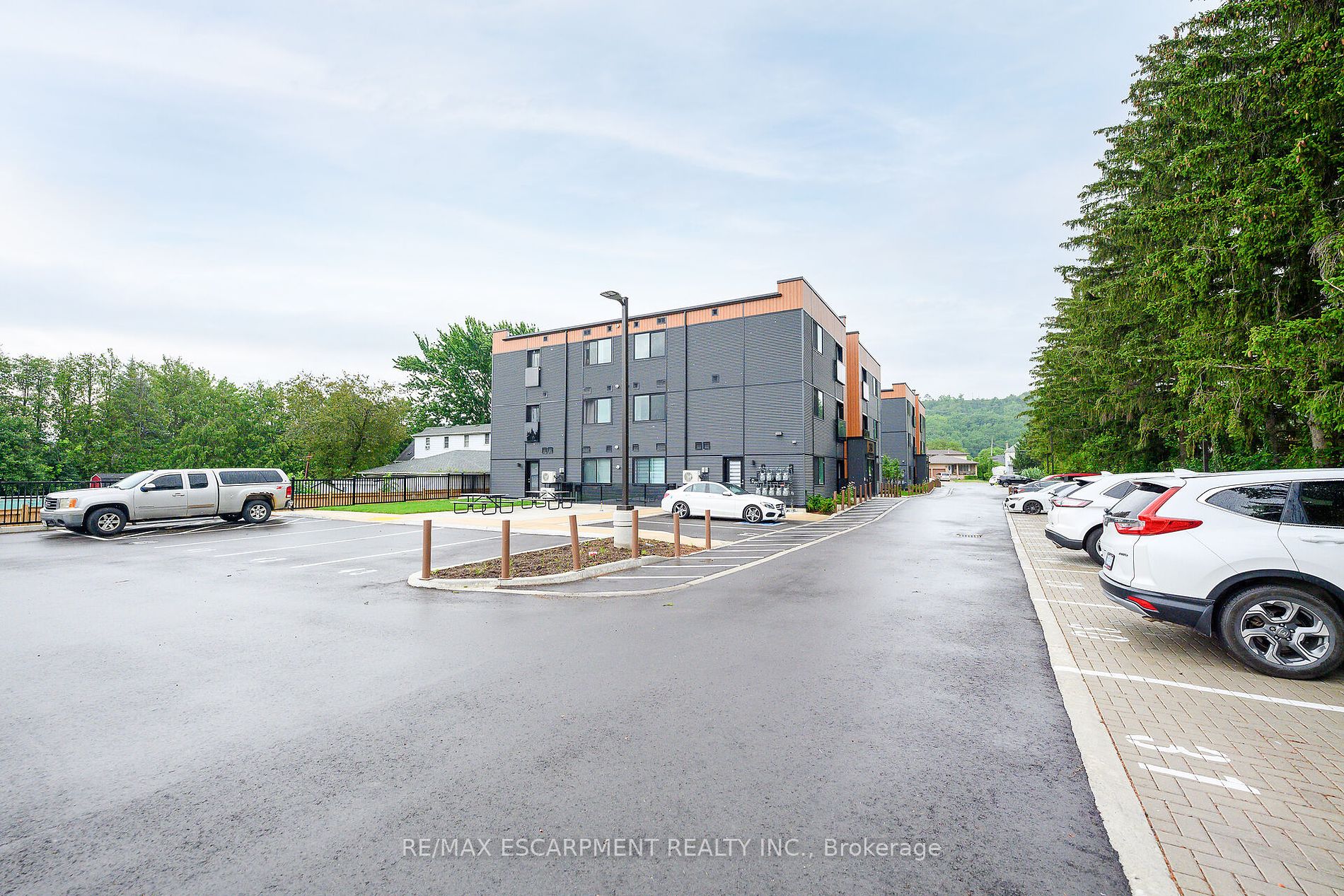 259 King Street E #303