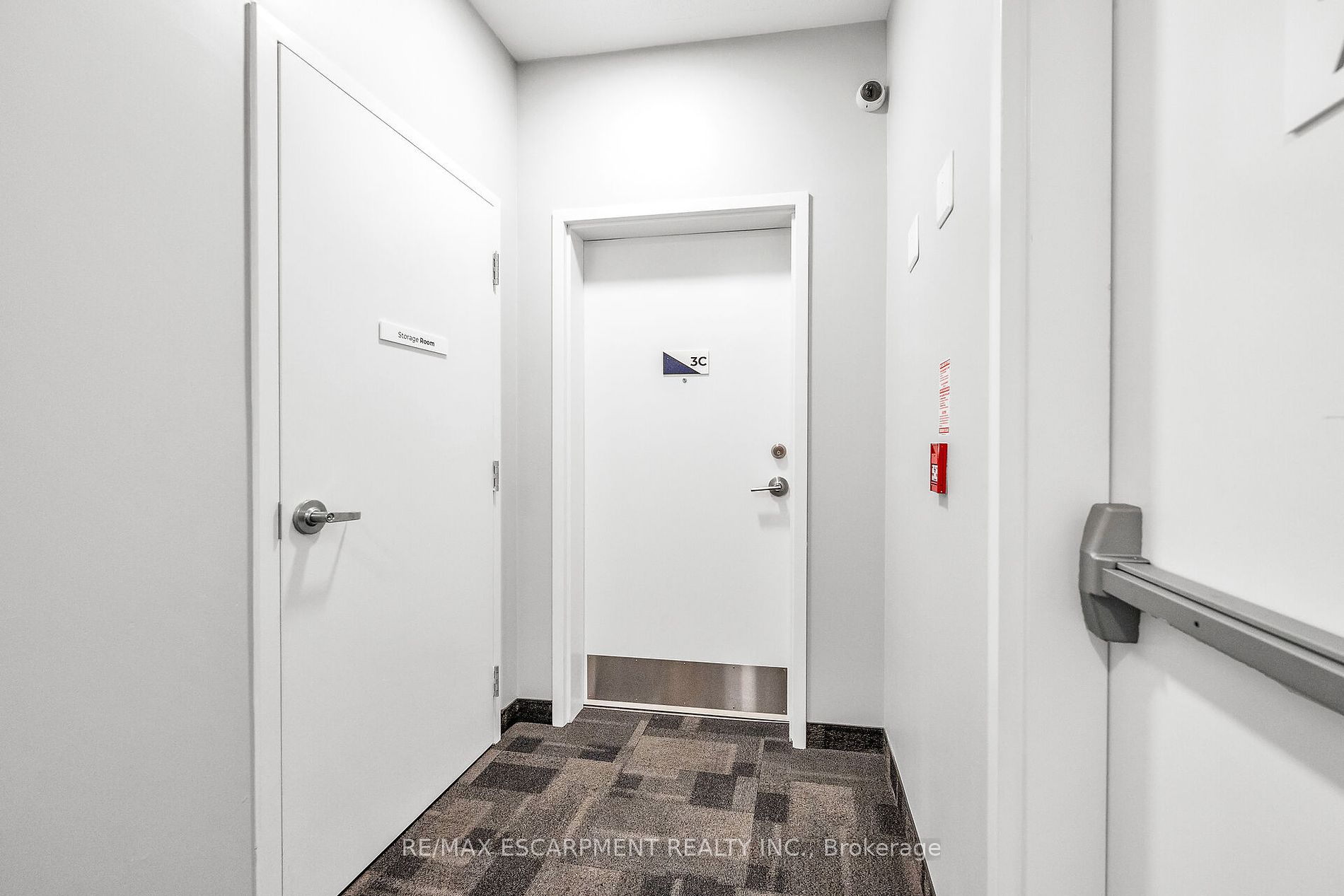 259 King Street E #303