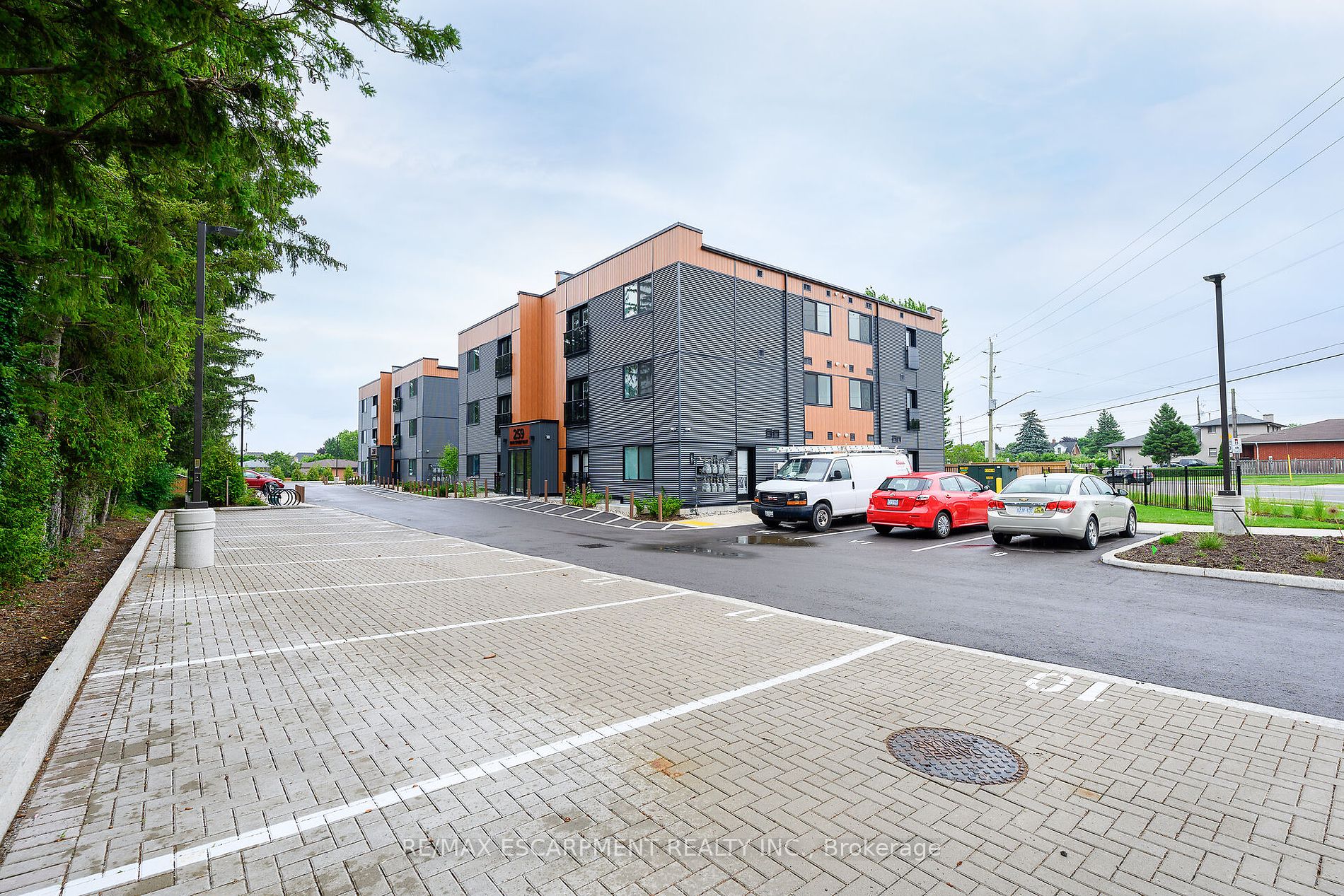 259 King Street E #303