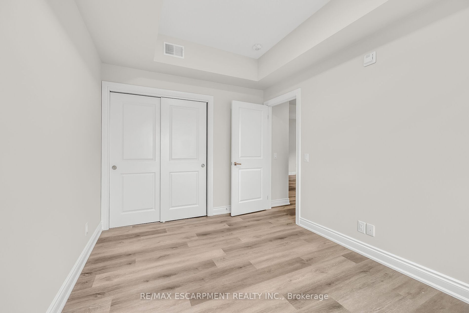259 King Street E #303