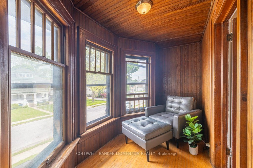6217 Orchard Ave