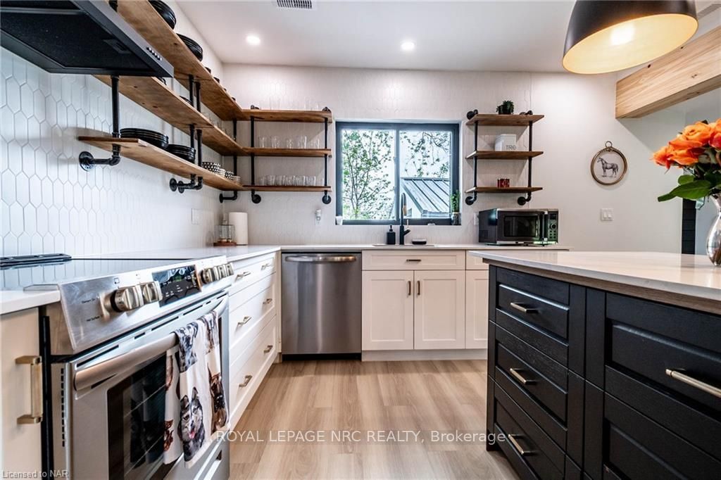 1368 Lorraine Road
