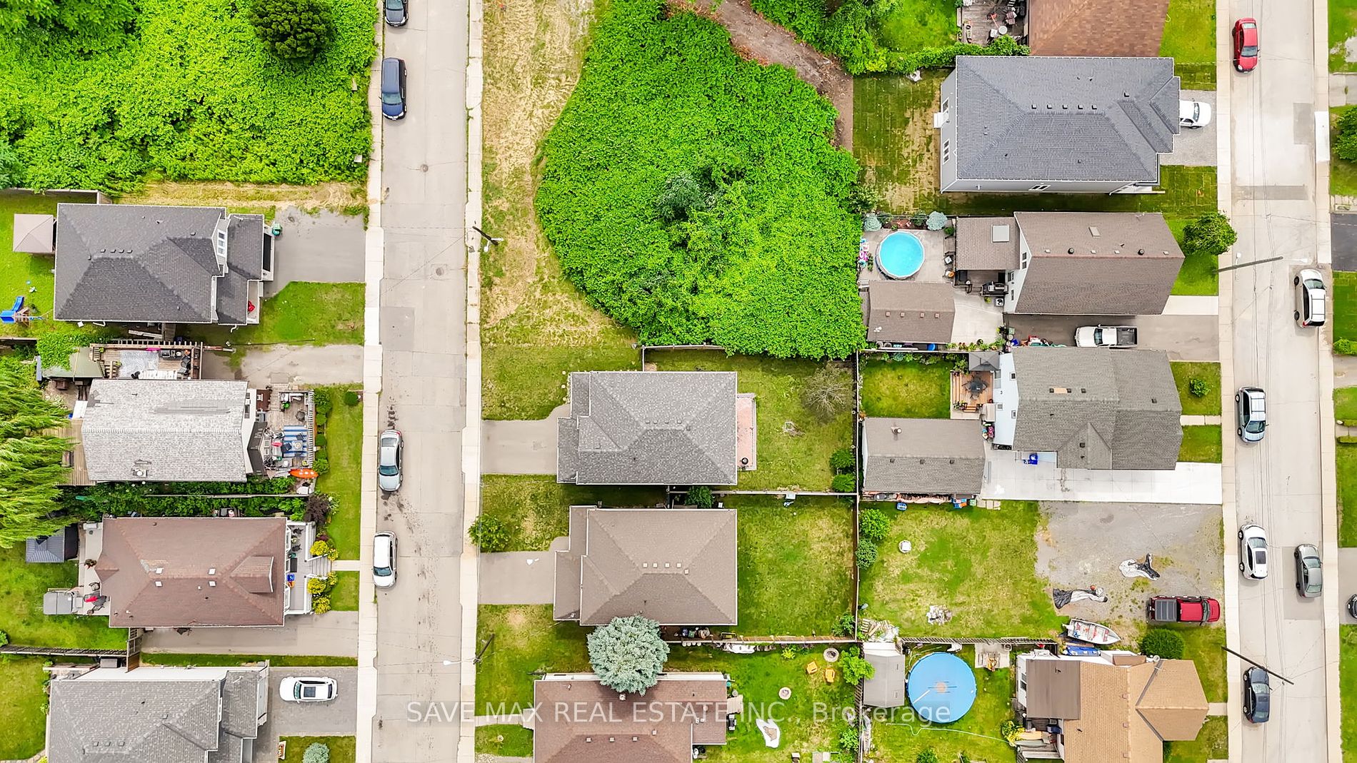 17 Lagoon Avenue