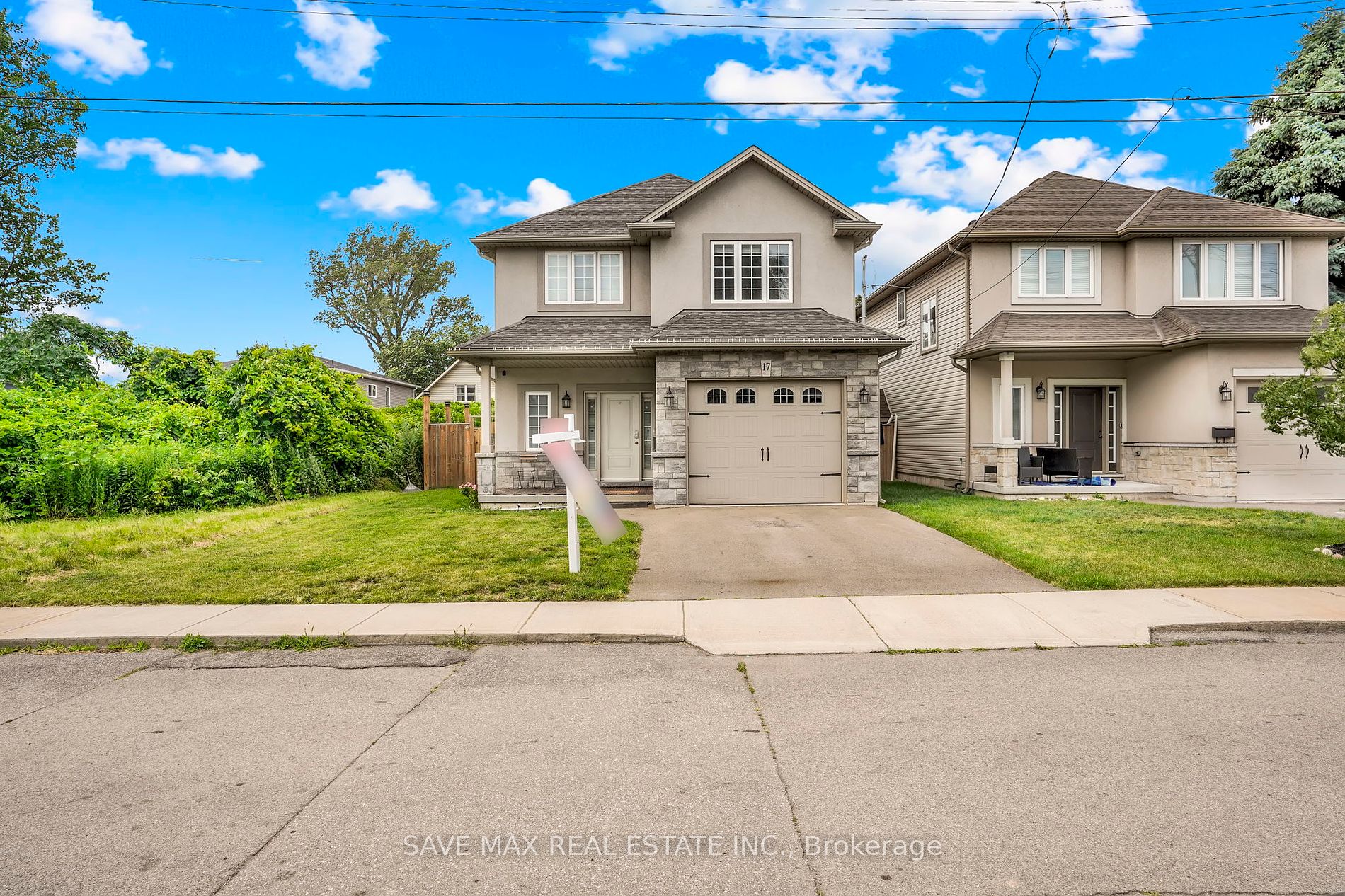17 Lagoon Avenue
