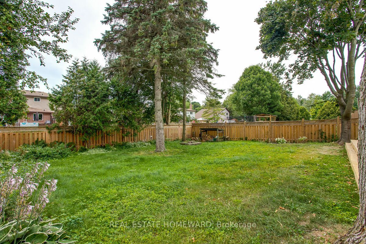 21 Glen Watford Road