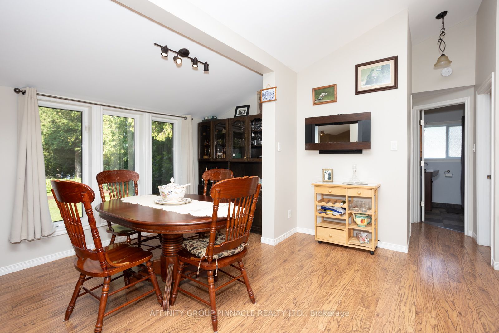 24 Hargrave Rd