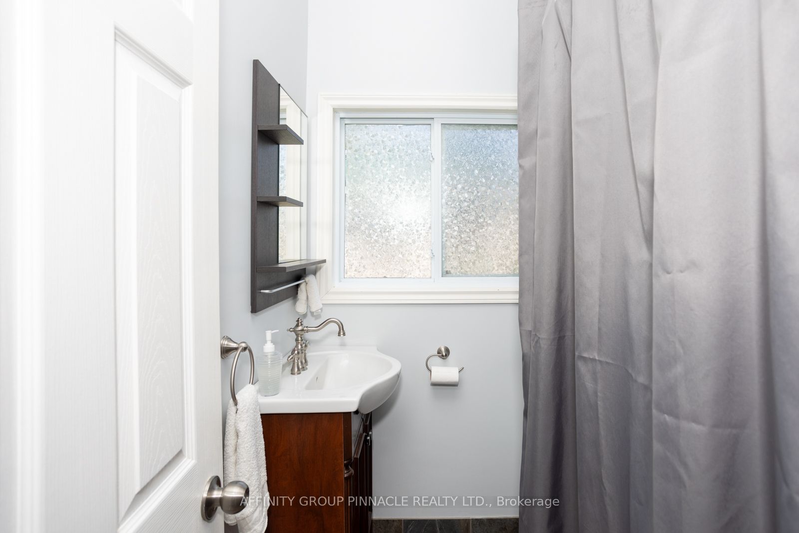 24 Hargrave Rd