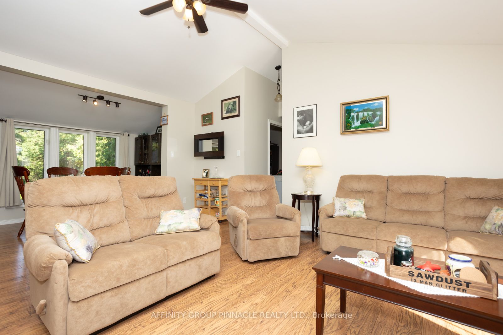 24 Hargrave Rd