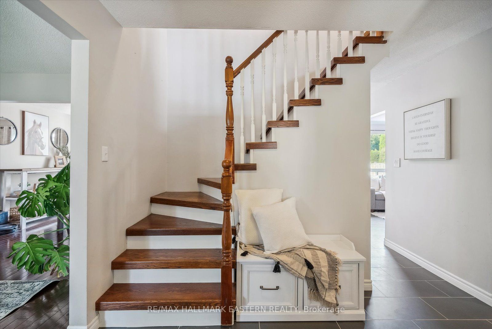 1316 SCOLLARD Drive