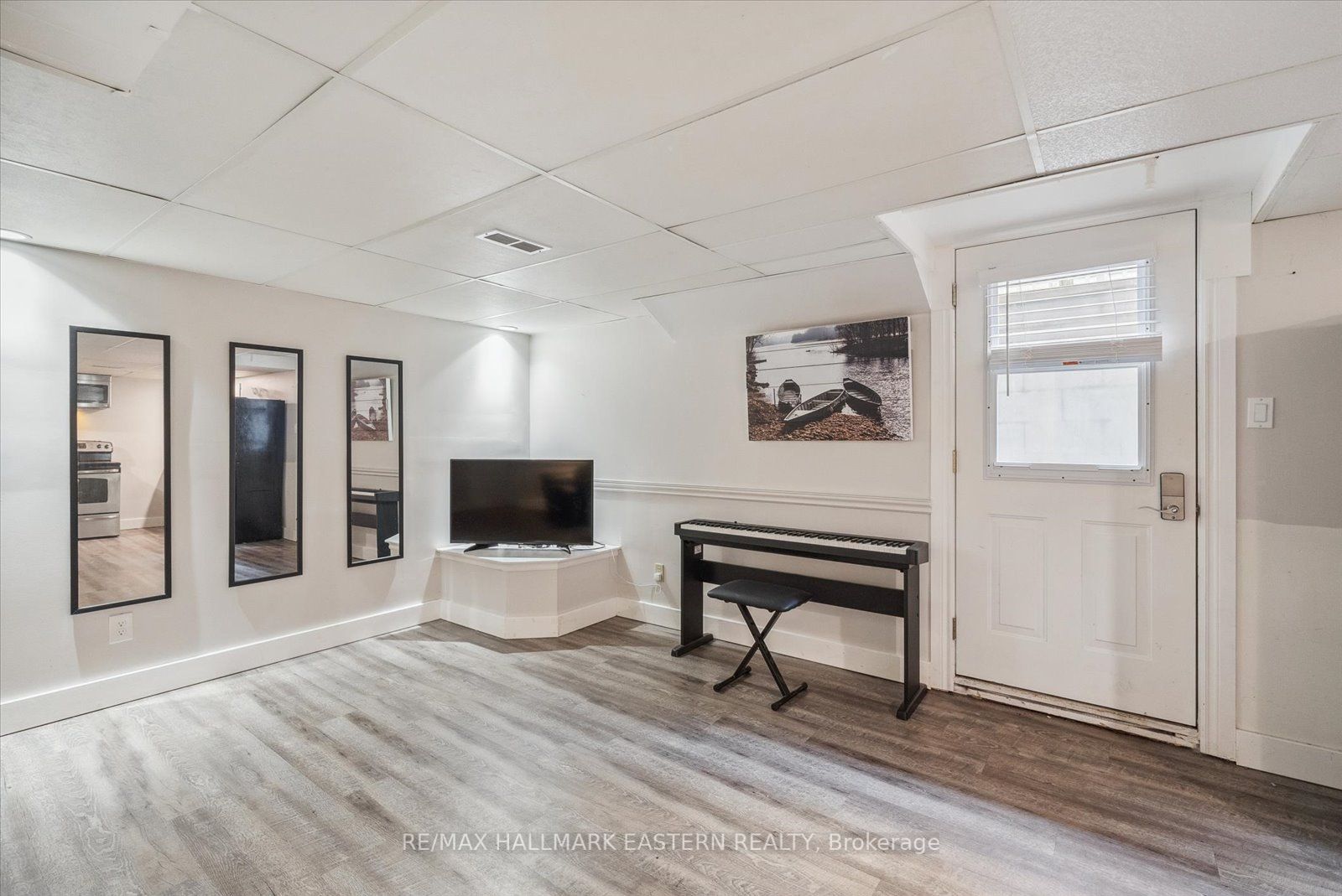 1316 SCOLLARD Drive