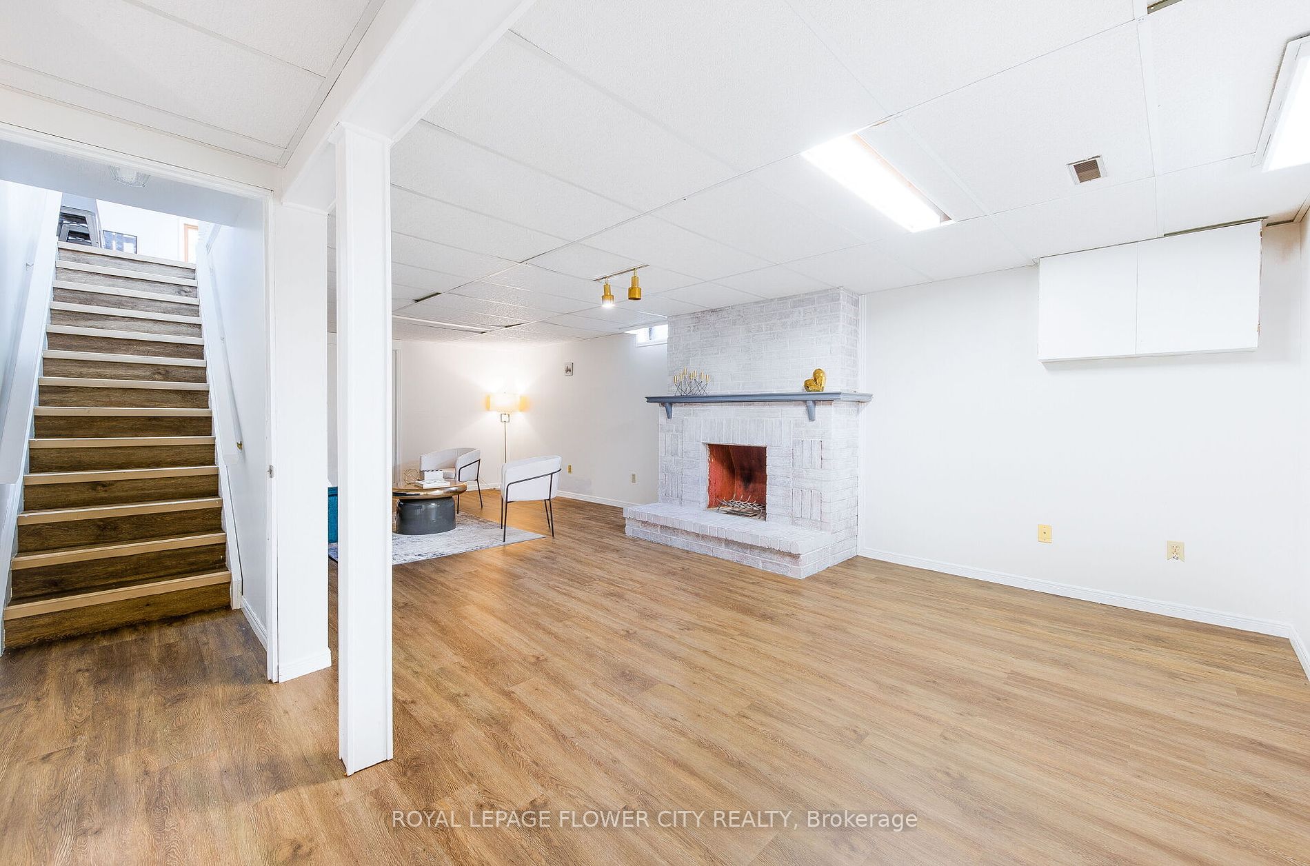 205 Worthington Ave