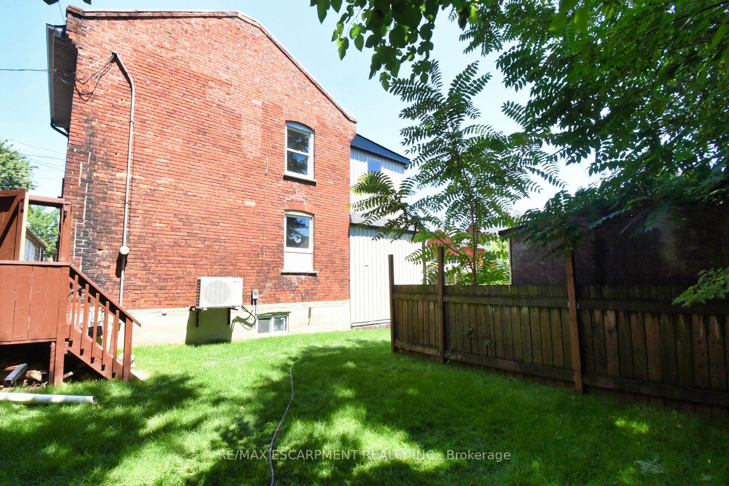 126 Evans Street