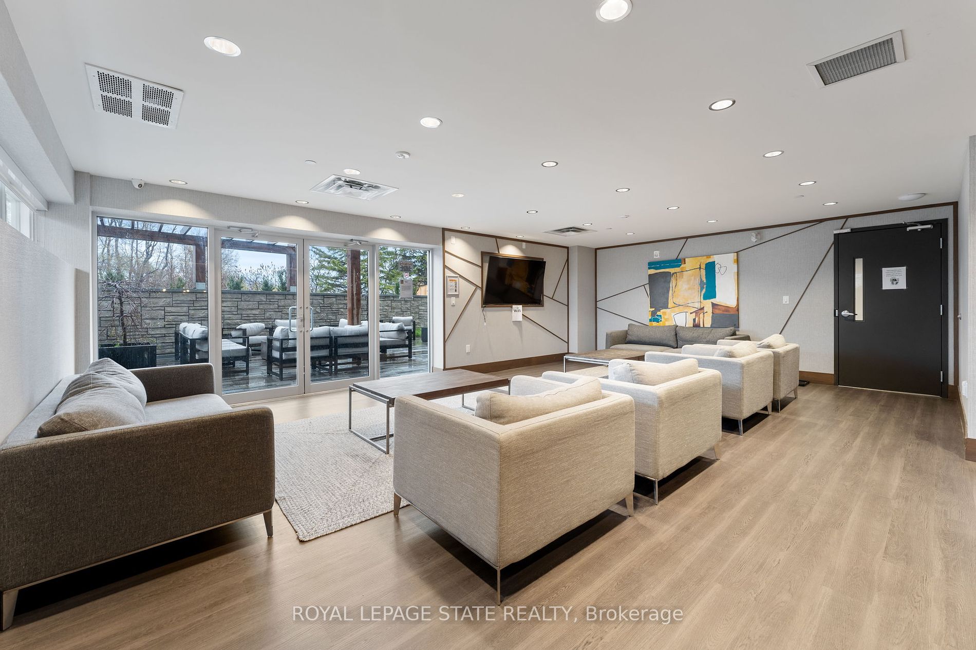 16 Markle Crescent #413