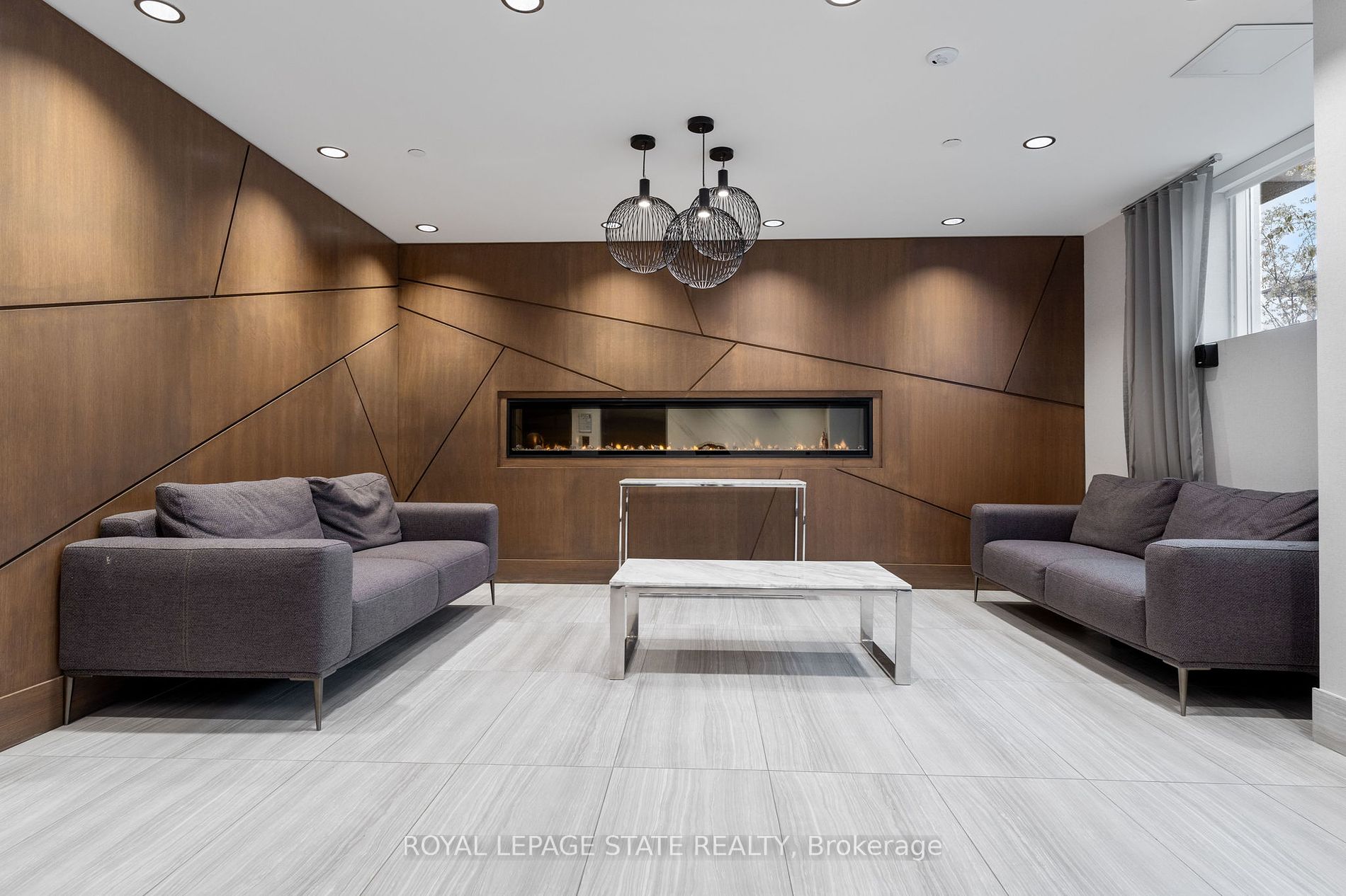 16 Markle Crescent #413