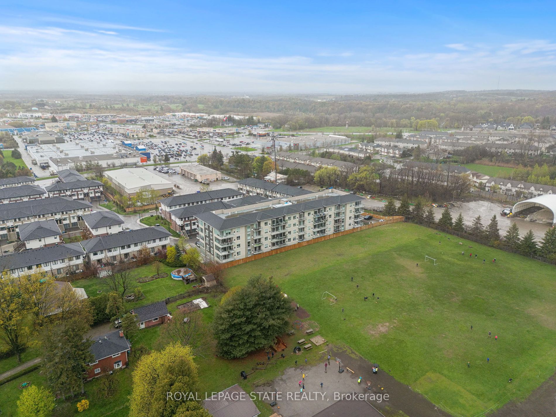16 Markle Crescent #413