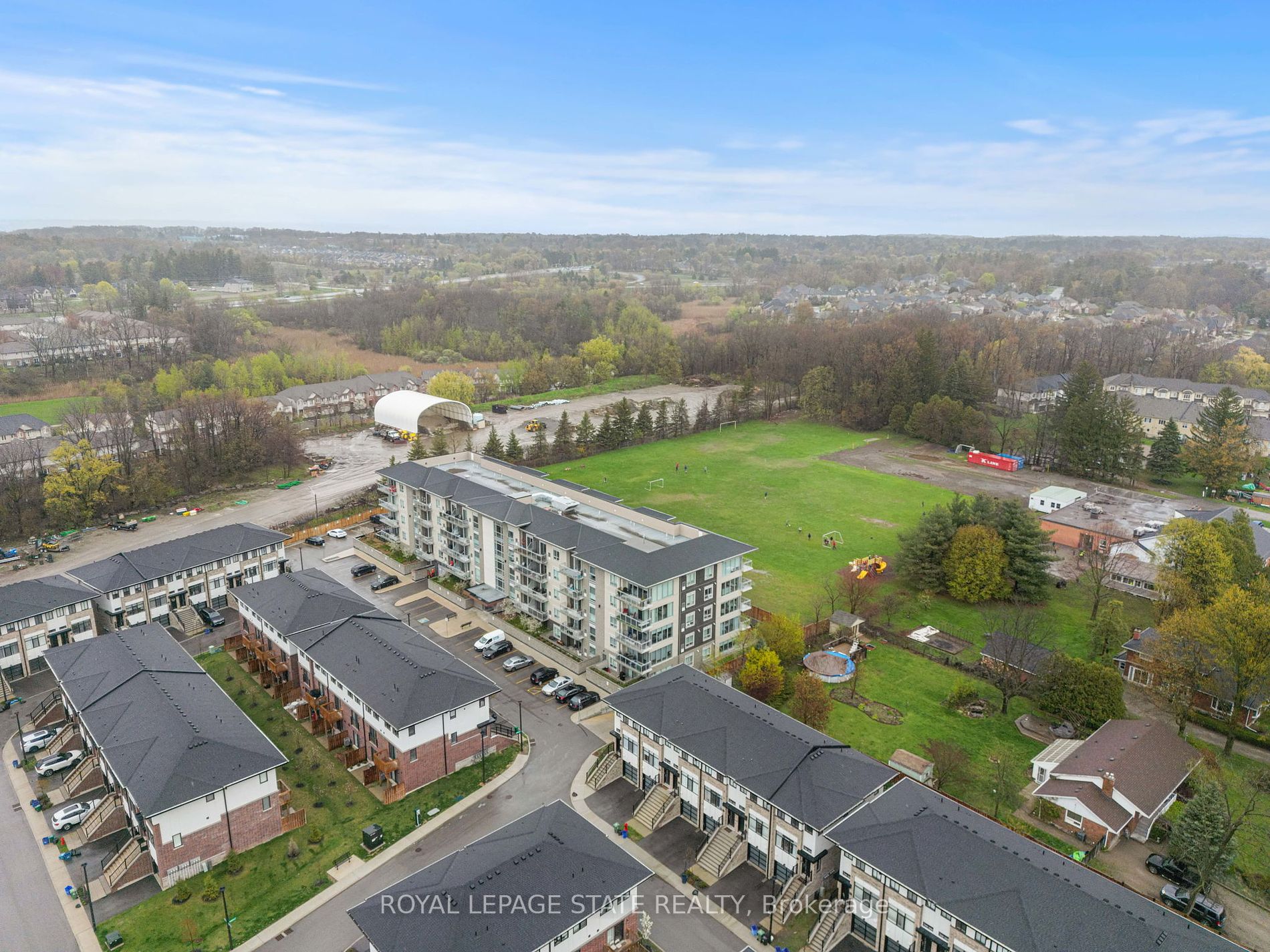 16 Markle Crescent #413