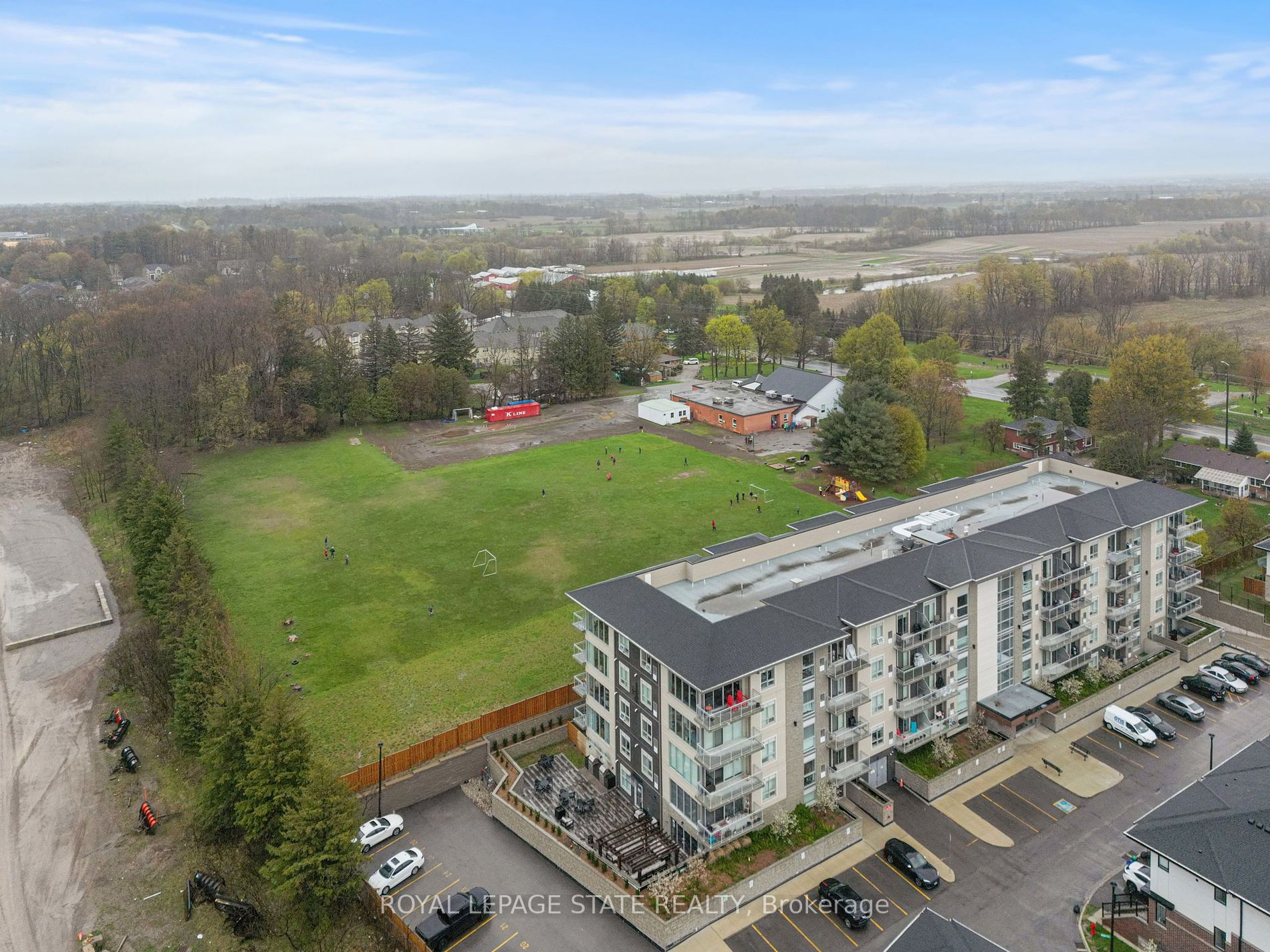 16 Markle Crescent #413