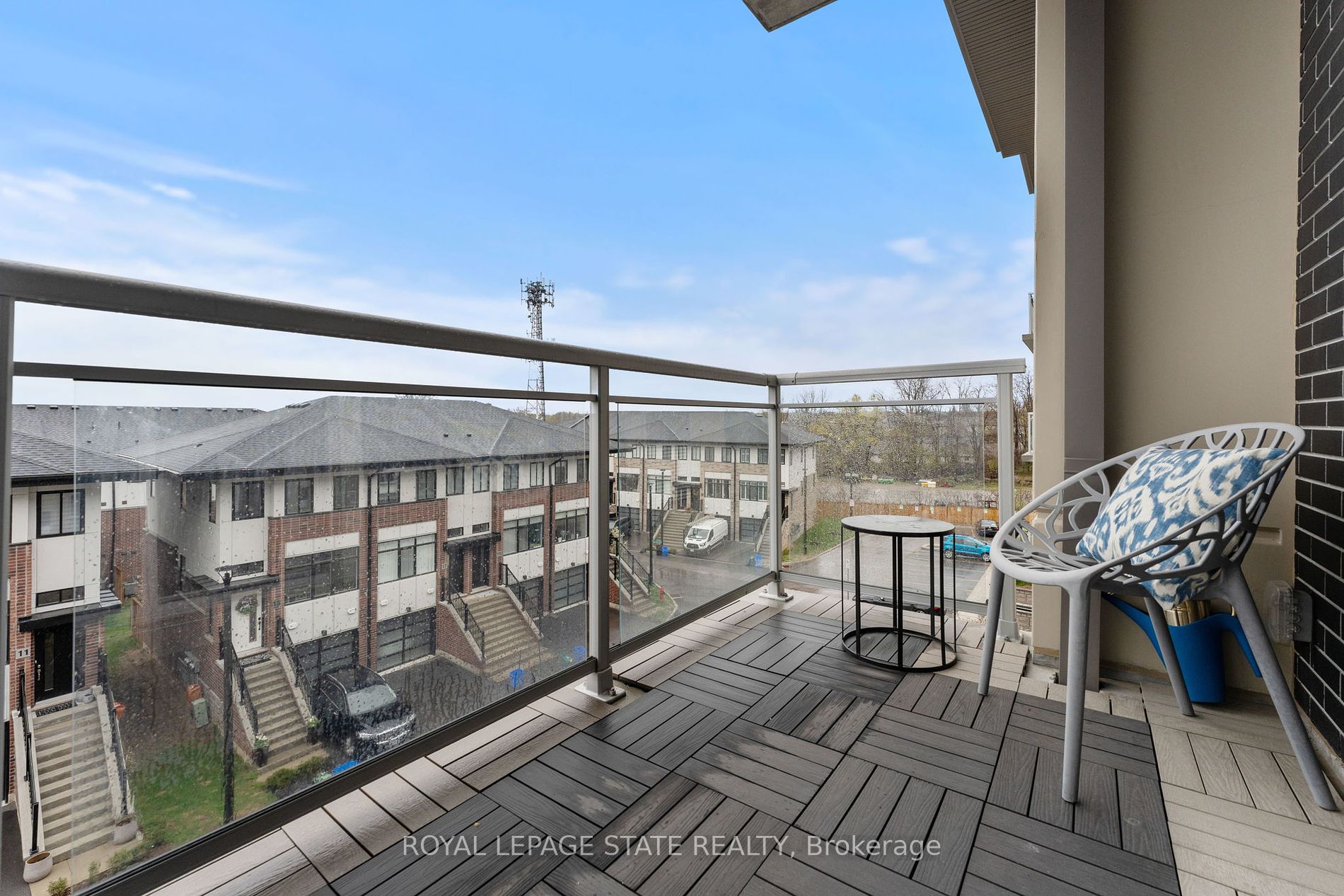 16 Markle Crescent #413