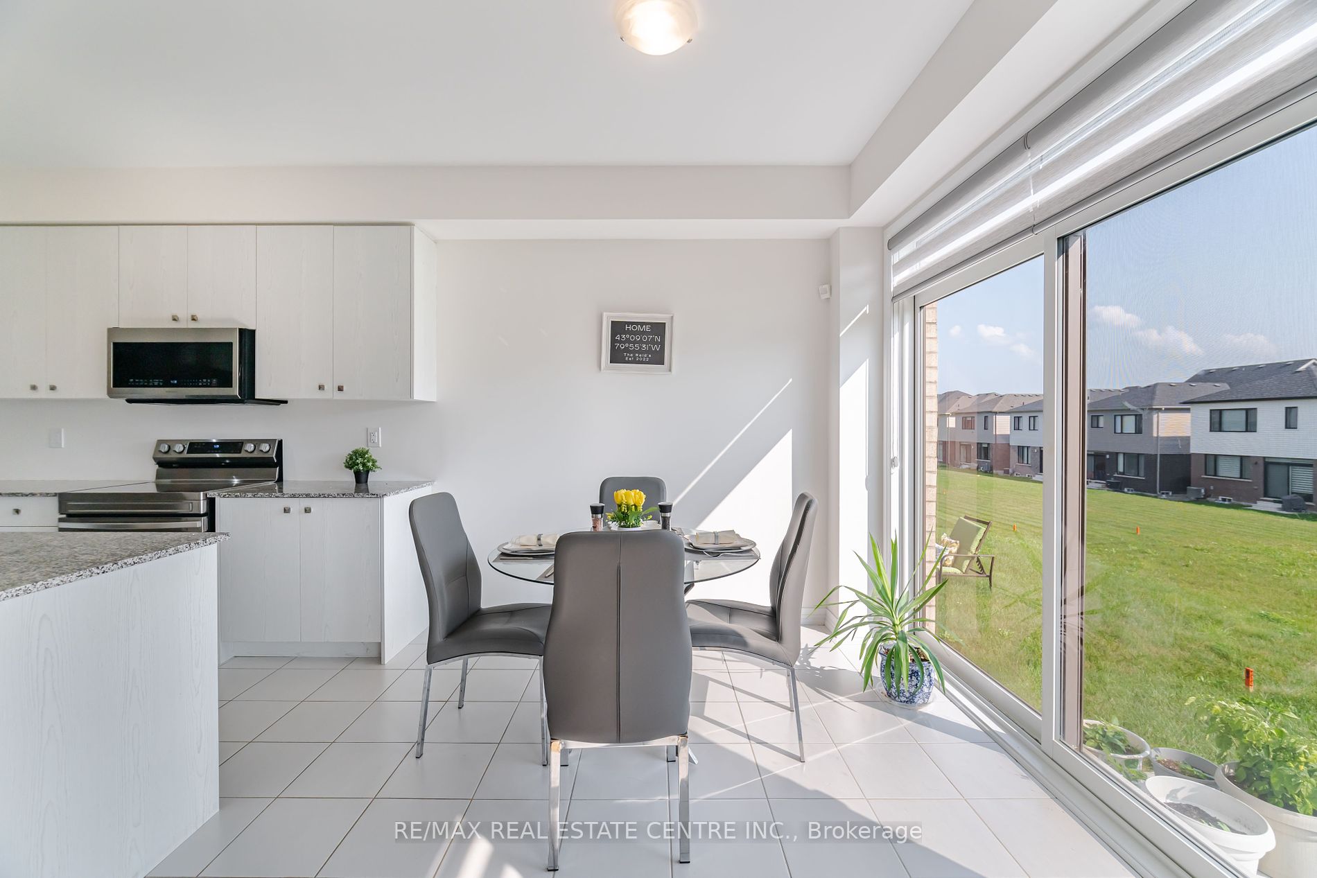 135 Fairey Crescent