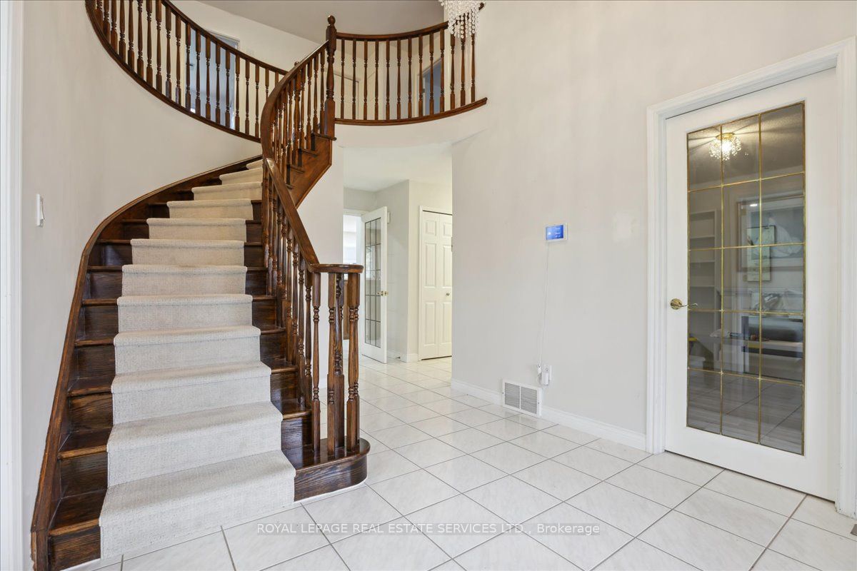22 Daffodil Crescent