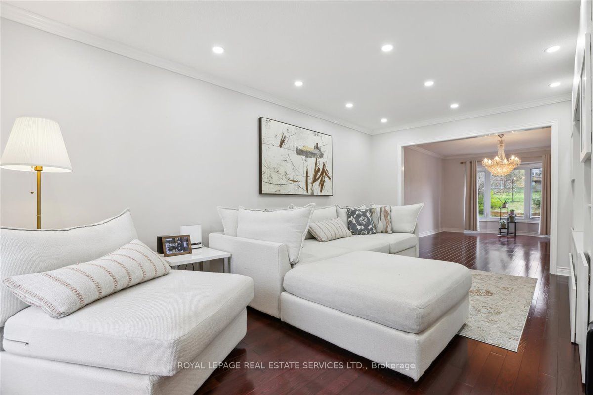 22 Daffodil Crescent