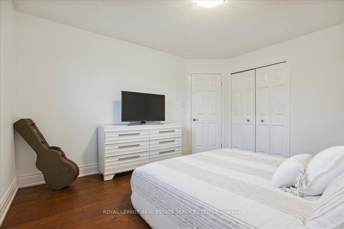 22 Daffodil Crescent