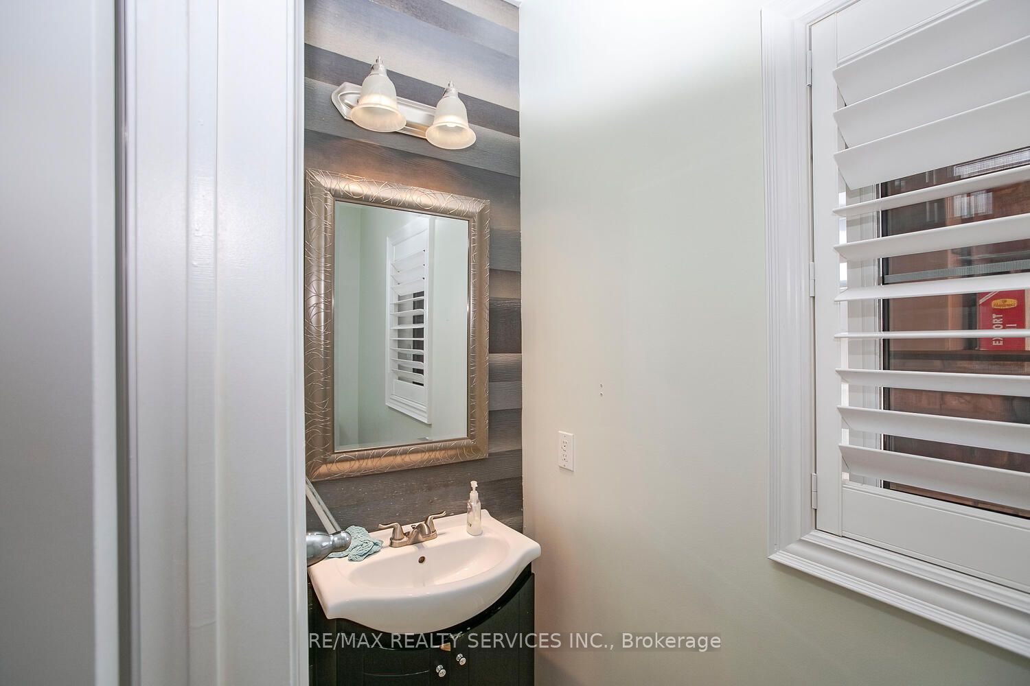 62 French Dr