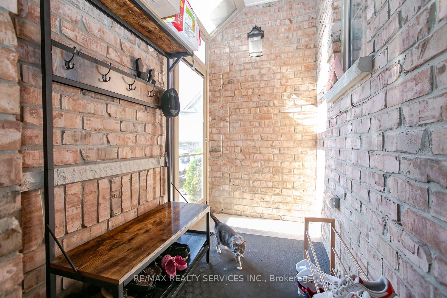 62 French Dr