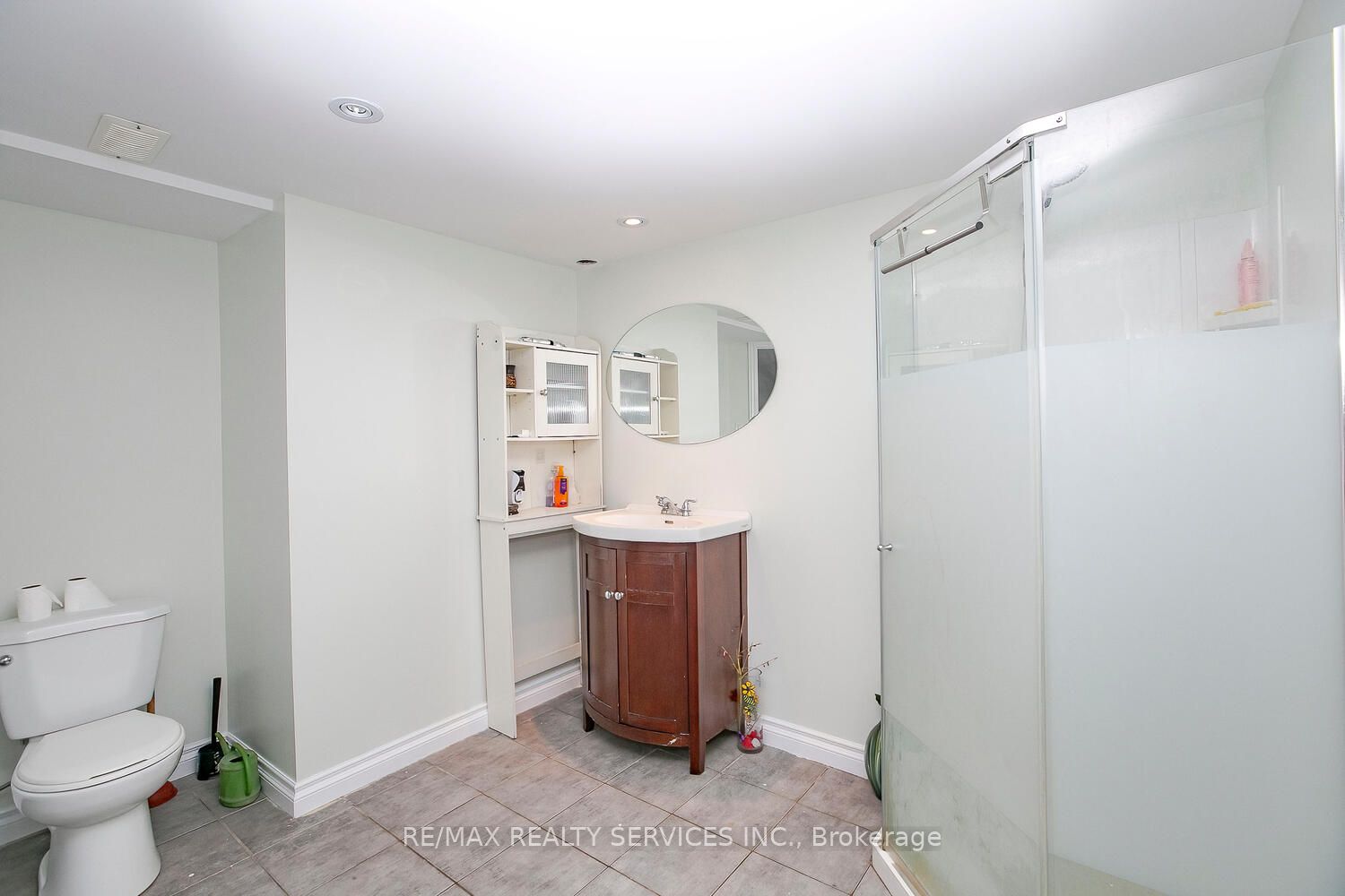 62 French Dr