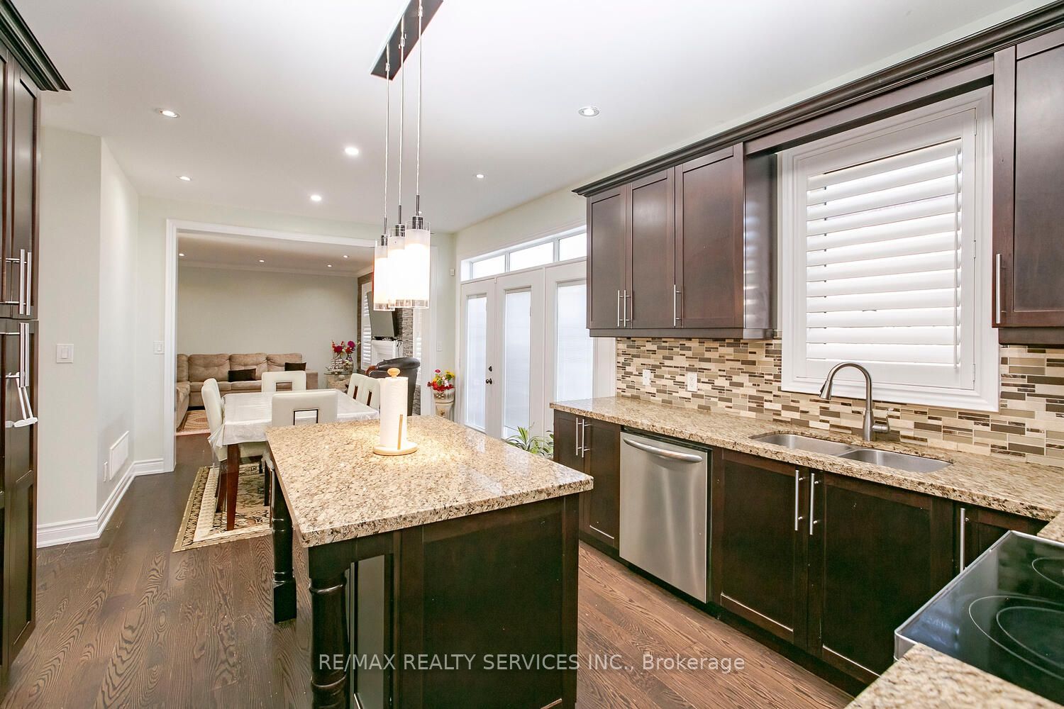 62 French Dr