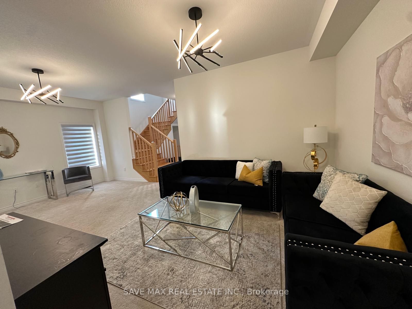 1 Tarrison St
