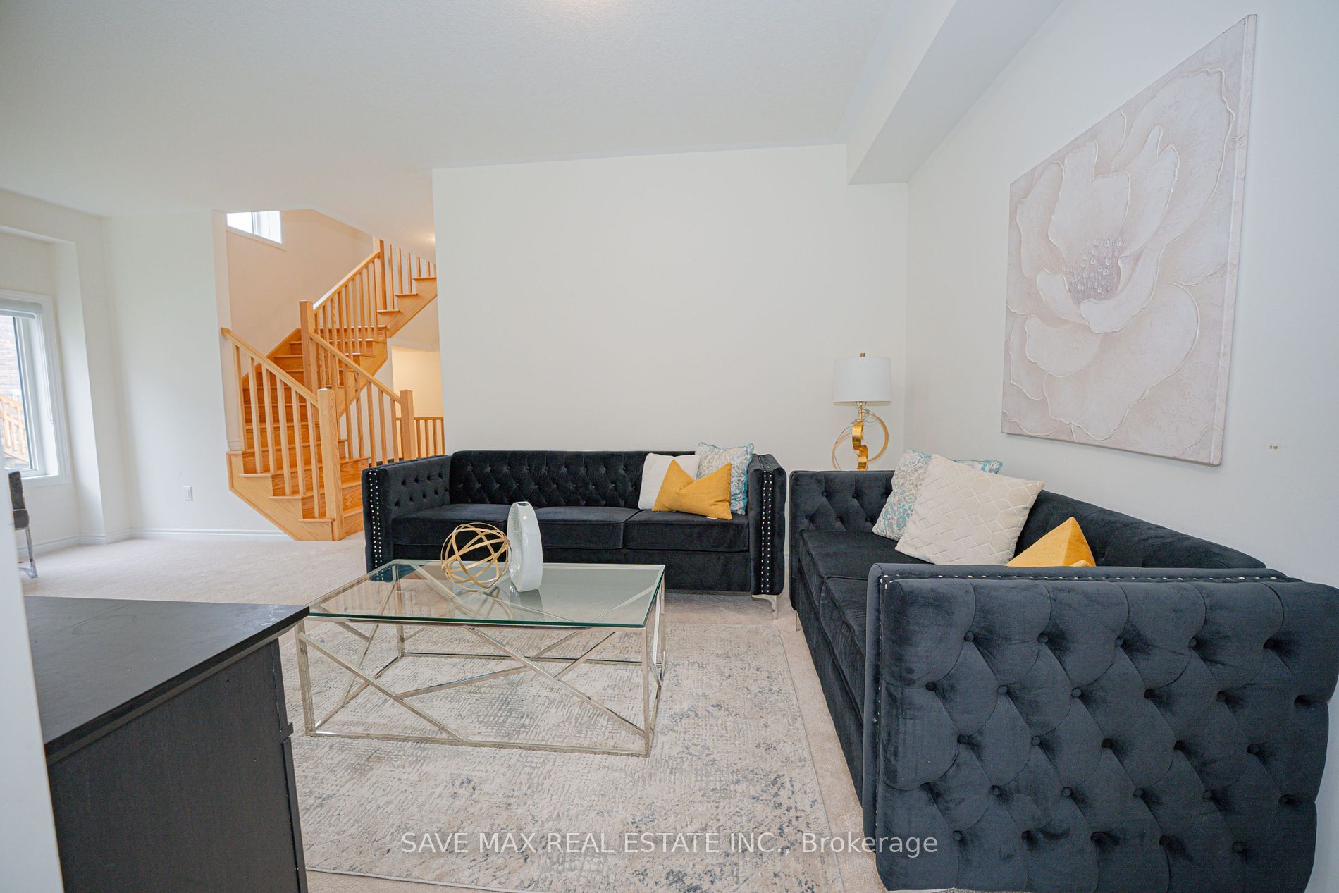 1 Tarrison St