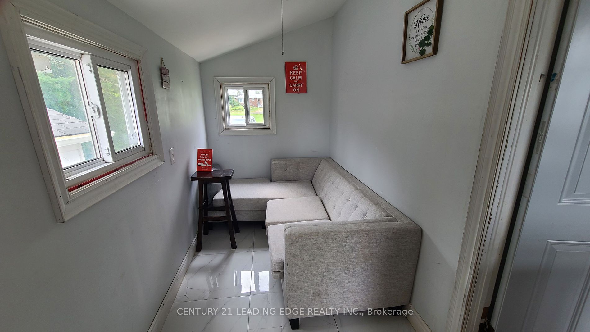 5 Robinson Avenue
