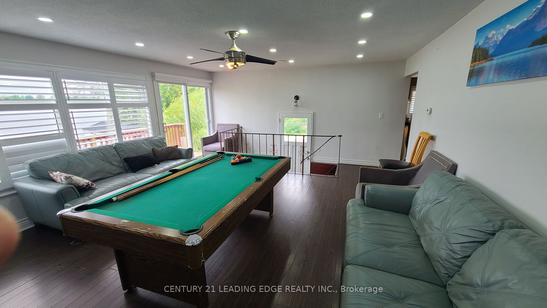 5 Robinson Avenue