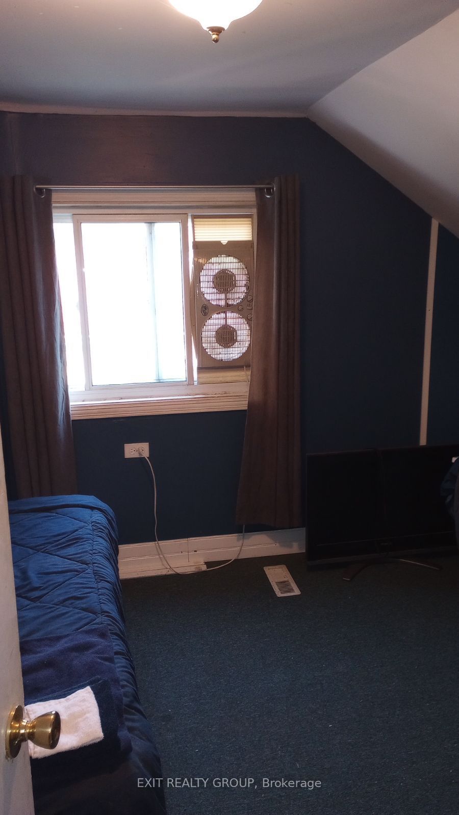 33 Glastonbury Rd
