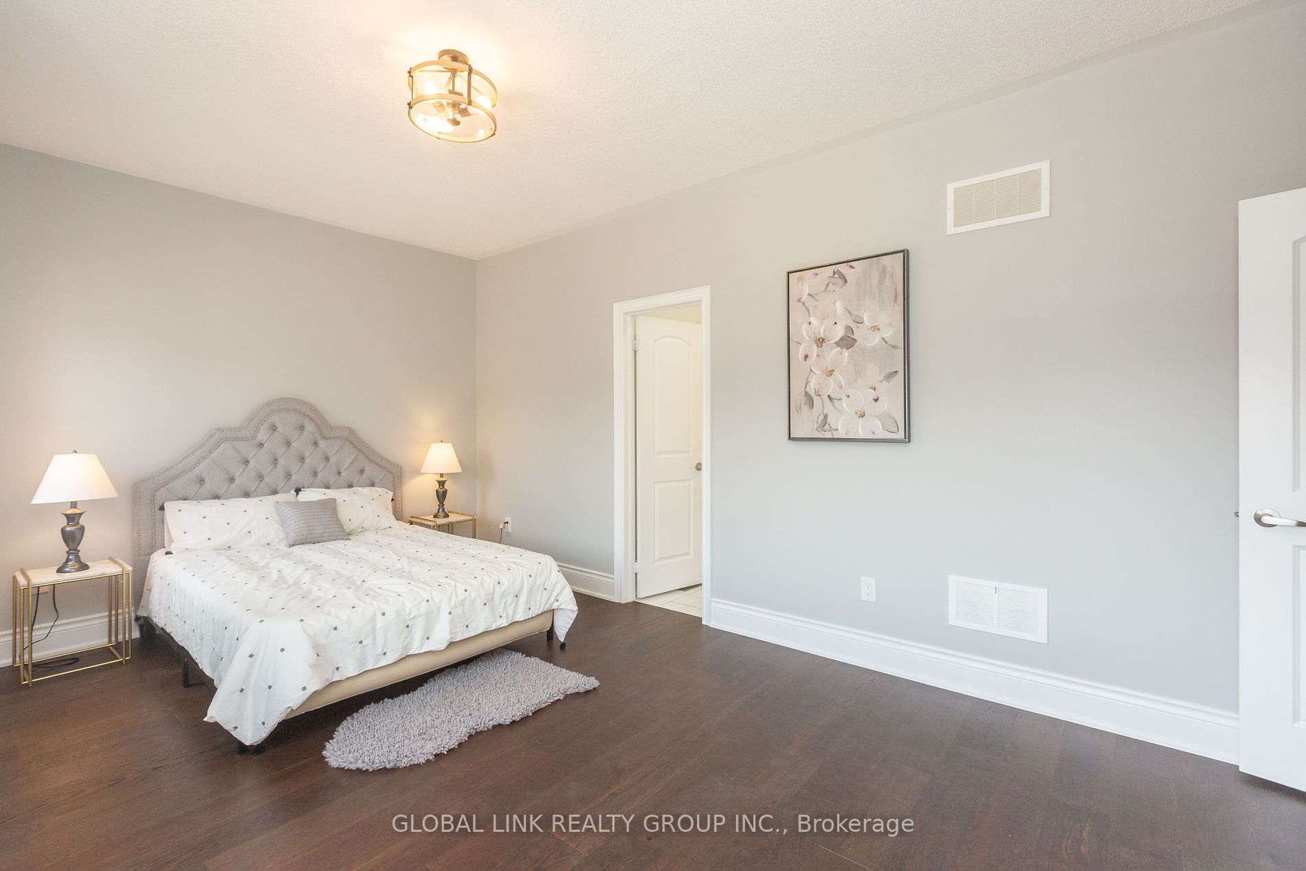 44 Golden Hawk Drive