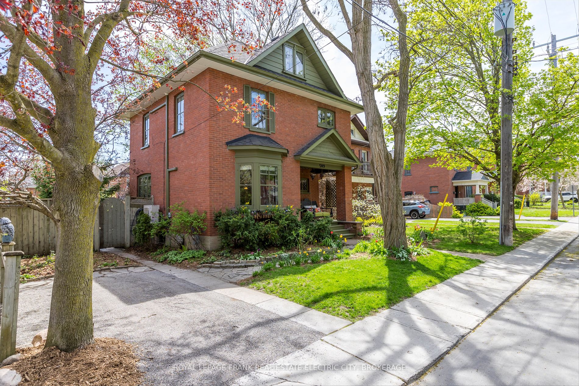 509 Gilmour Street