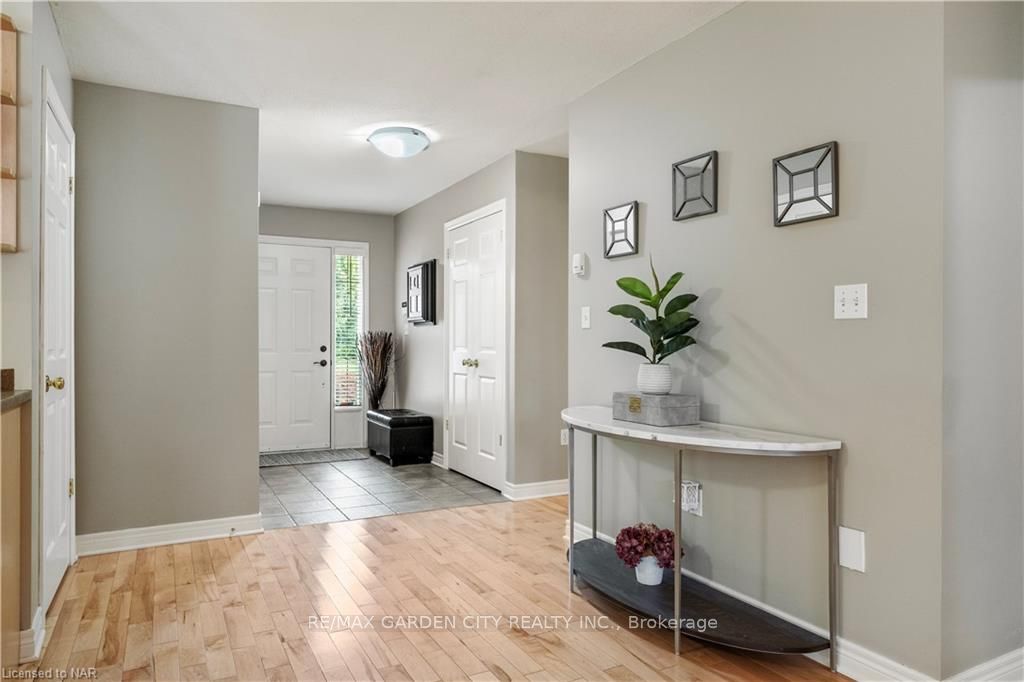 44 Thorold Avenue