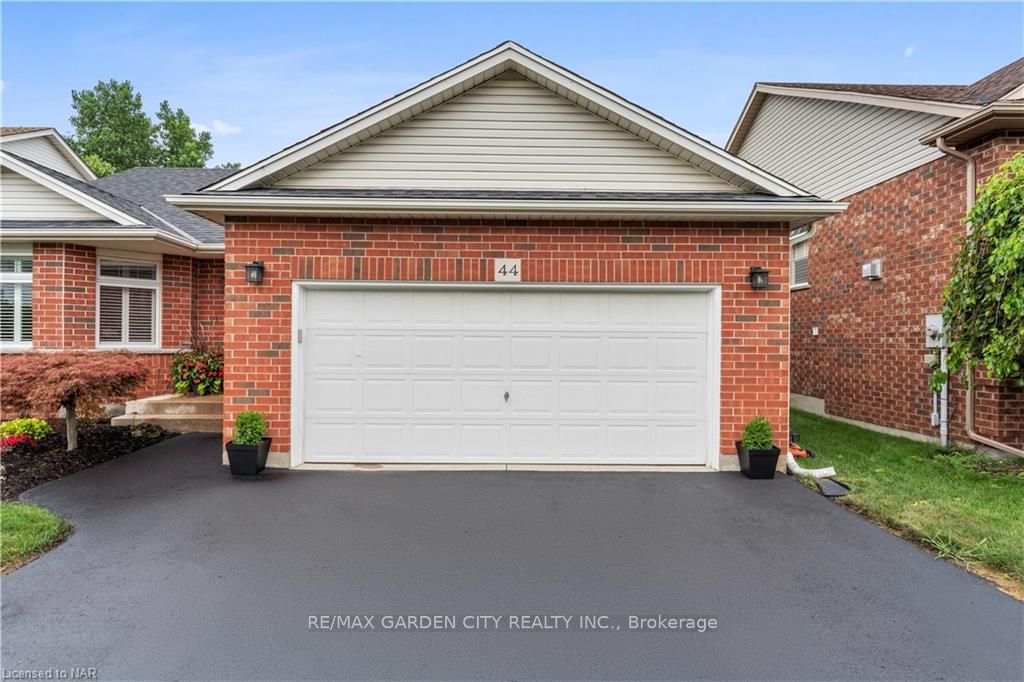 44 Thorold Avenue