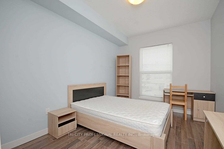 62 Balsam St, #T201